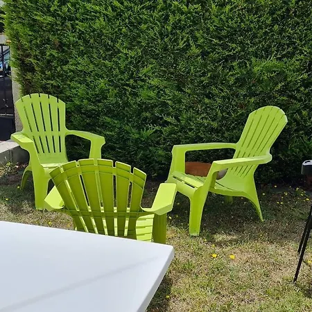 Appt 2 Pieces Avec Jardin Apartman *