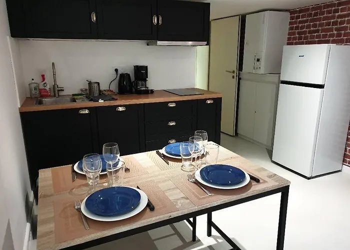 Apartman Appt 2 Pieces Avec Jardin *